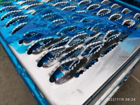 Αλουμίνιο 1060 Διαμαντένιο τρύπα ασφαλείας γραμμωτό διάδρομο 12G 14G