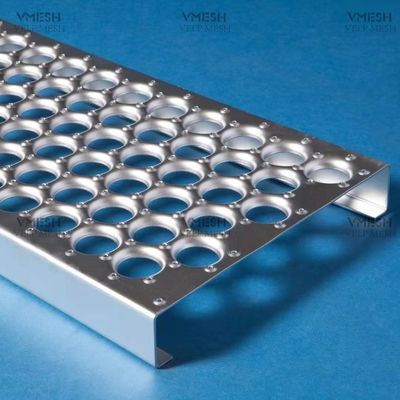 Ζεστό βύθιση Ζαλβανισμένο Perf O Grip Grating 2-4m Αλουμίνιο από ανοξείδωτο χάλυβα
