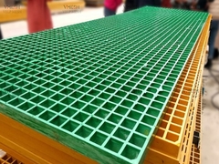 Πλέγμα Χάλυβα 38x38x25mm Δάπεδο από Φιμπεργκλας Διάδρομος Πεζών Στέγες Περιστεριών Αγώνων για Δομικά Υλικά