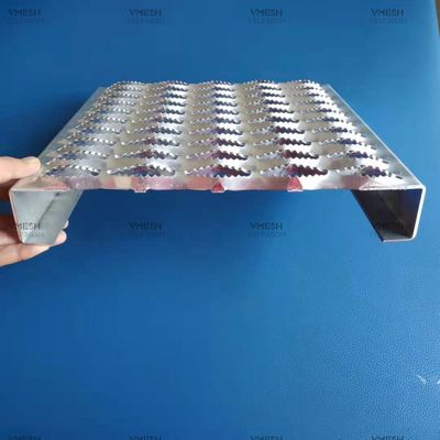 Πάχος 2.04.0mm αντίσταση ολίσθησης κιγκλιδωμάτων σανίδων διαμαντιών κιγκλιδωμάτων σανίδων δοκών στέγης πιασιμάτων