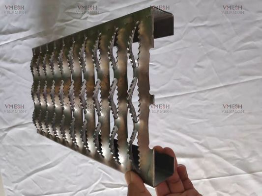 Πλάκα διαδρόμου αντιολισθητικού τύπου Diamond Grip Strut Grating αλουμινίου 2-5m