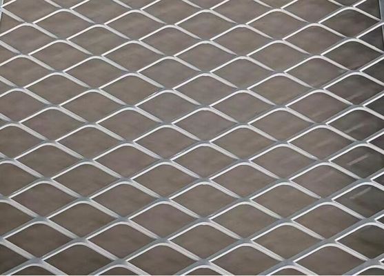 Η Hexagon τρύπα τρυπών διαμαντιών επέκτεινε τα κάγκελα πλέγματος μετάλλων που γαλβανίστηκαν