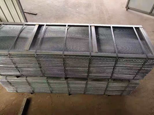 ASTM A653 Στυγγαριούχο Σύρμα 27*96 ίντσες Αυτοφούσκωμα Επεκταμένο Μεταλλικό Λάθος
