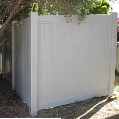 Προσαρμοσμένο εξωτερικό 6x8 Ft λευκό φράχτη από βινύλιο για αυλές