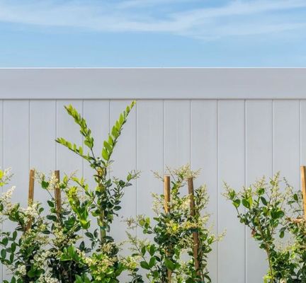 Εύκολη εγκατάσταση PVC Πλήρη ιδιωτικότητα Vinyl Yard Fence Panel