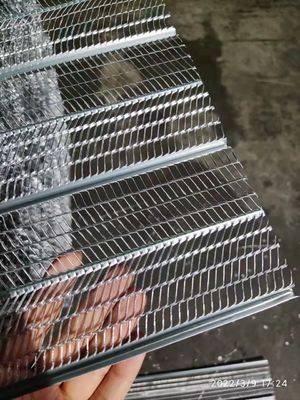 Ζυγισμένος τοίχος Στυκασμός σύρμα Lath 100m Rib Distance High Rib