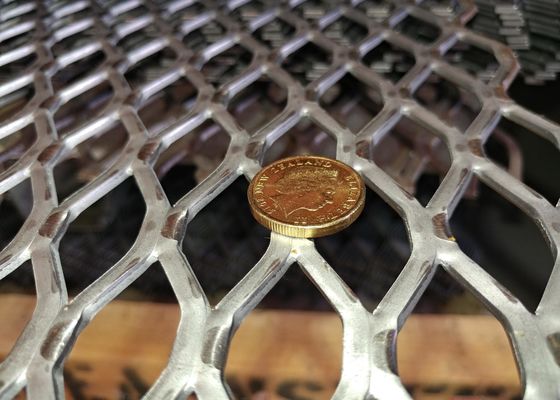 Επίπεδος τύπος 4mm επεκταθε'ν φύλλο κιγκλιδωμάτων 4x8 μετάλλων άνθρακα διαμάντι