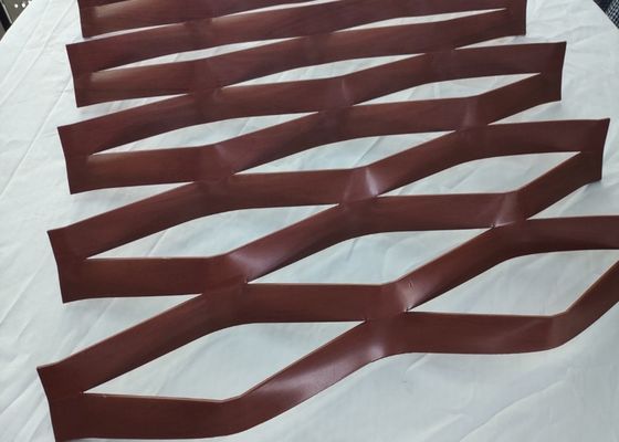 Επεκταθε'ν πλέγμα 5.5mm μετάλλων Akzonobel PVDF αερισμένες επένδυση προσόψεις τοίχων 6.0mm