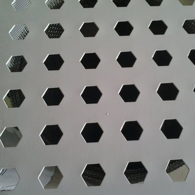 Πλέγμα 1000x2000mm διατρυπημένες επιτροπές 0.3mm διακοσμήσεων αργιλίου πάχος