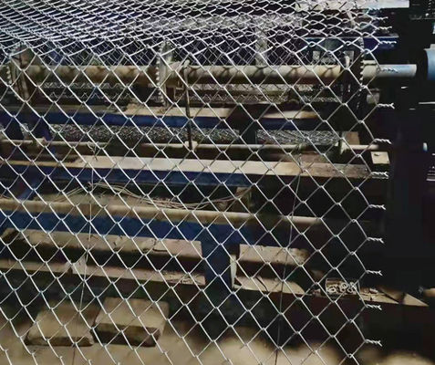 Ζεστό βύθιση γαλβανισμένο φράχτη αλυσίδας σύνδεσης 5ft για αθλητικά πεδία